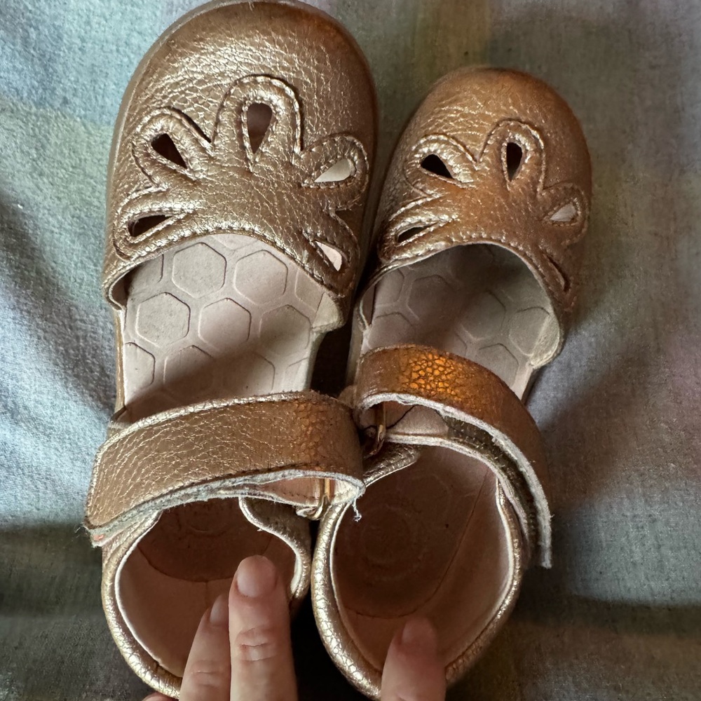 Livie and Luca Gold Kids petal Mary Jane’s